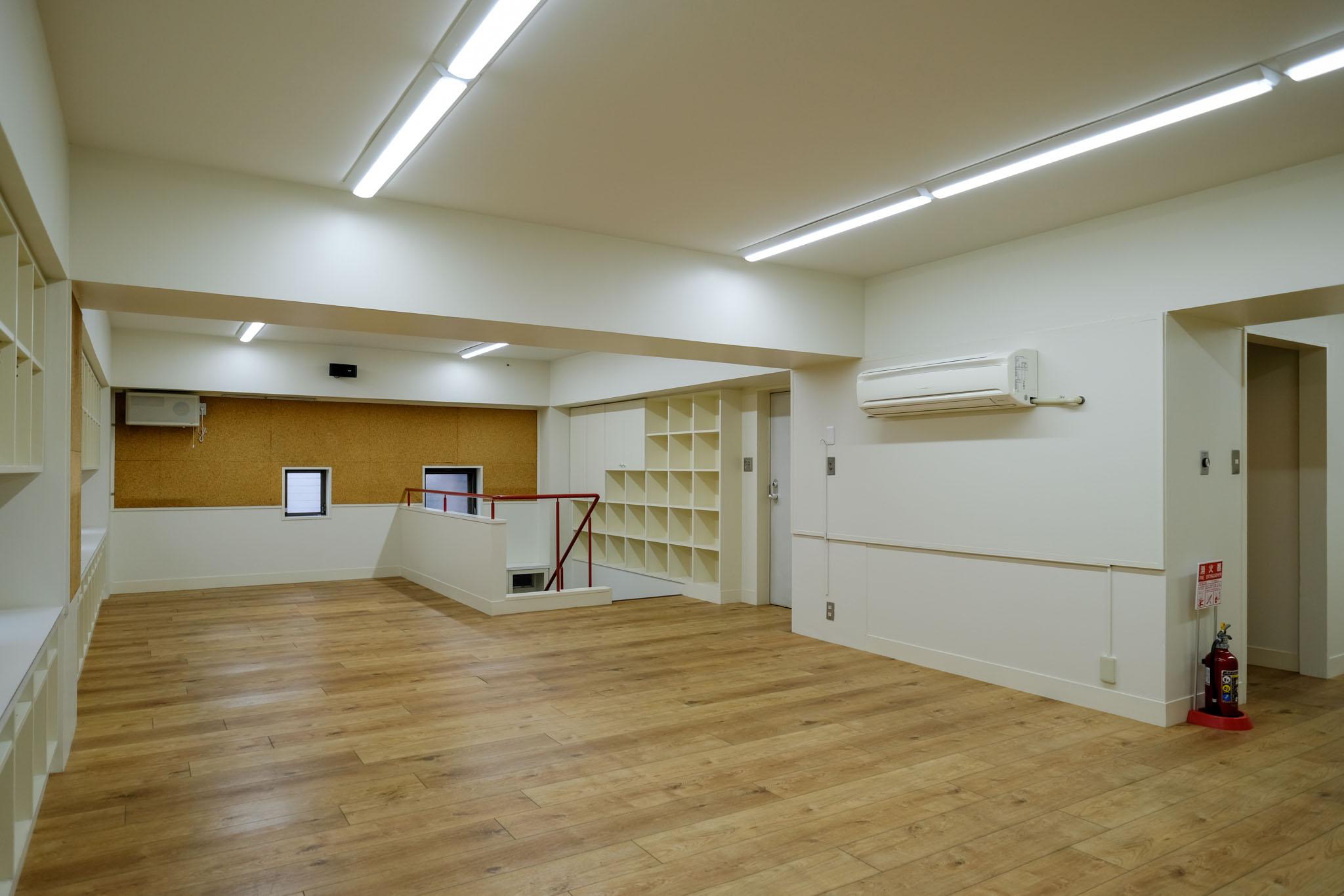 渋谷区千駄ヶ谷の賃貸物件/コルクボード壁が特徴的。アイデア出しなどに便利そう