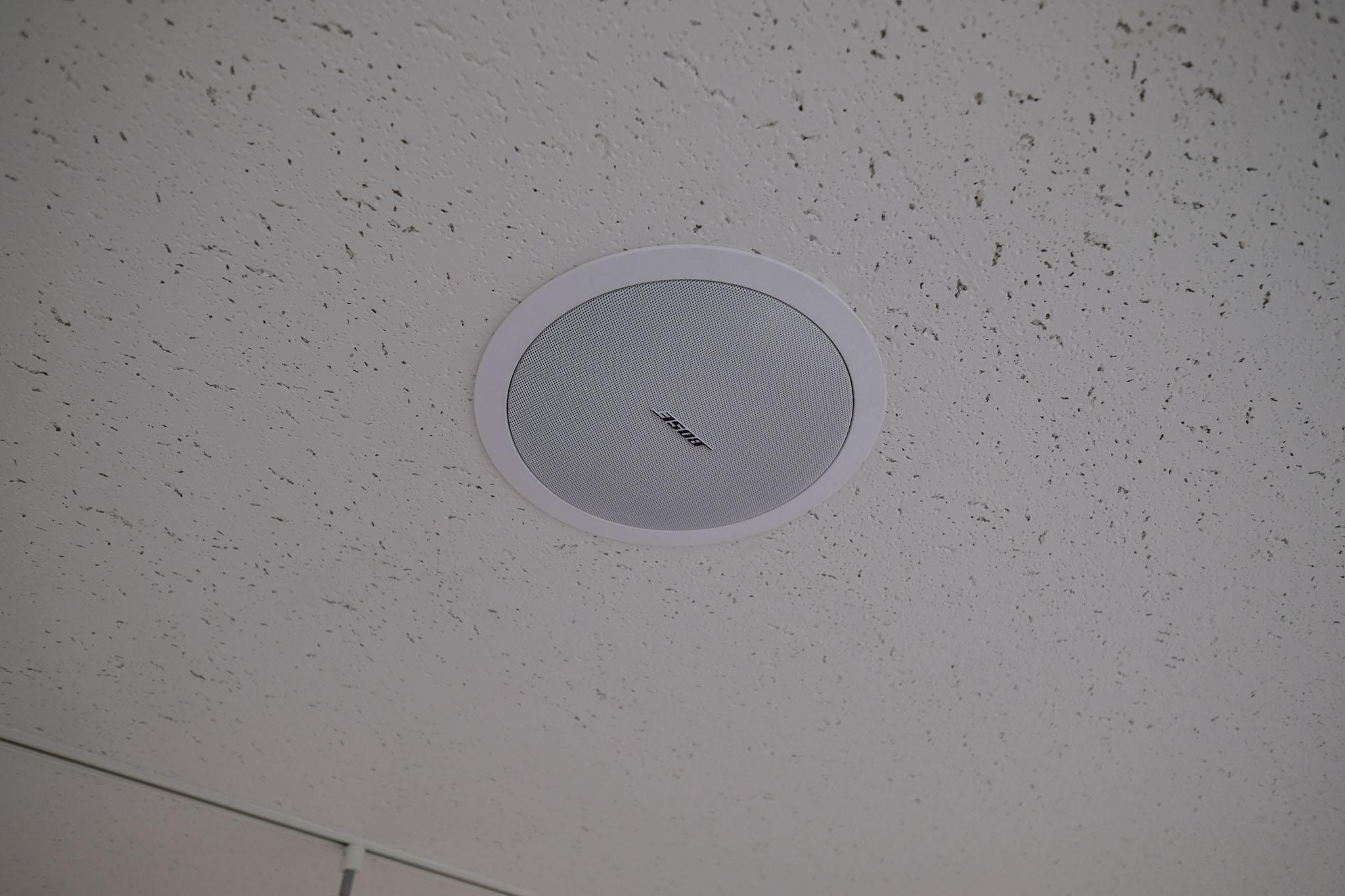 渋谷区千駄ヶ谷の賃貸物件/「BOSE」スピーカー　※残置物扱い