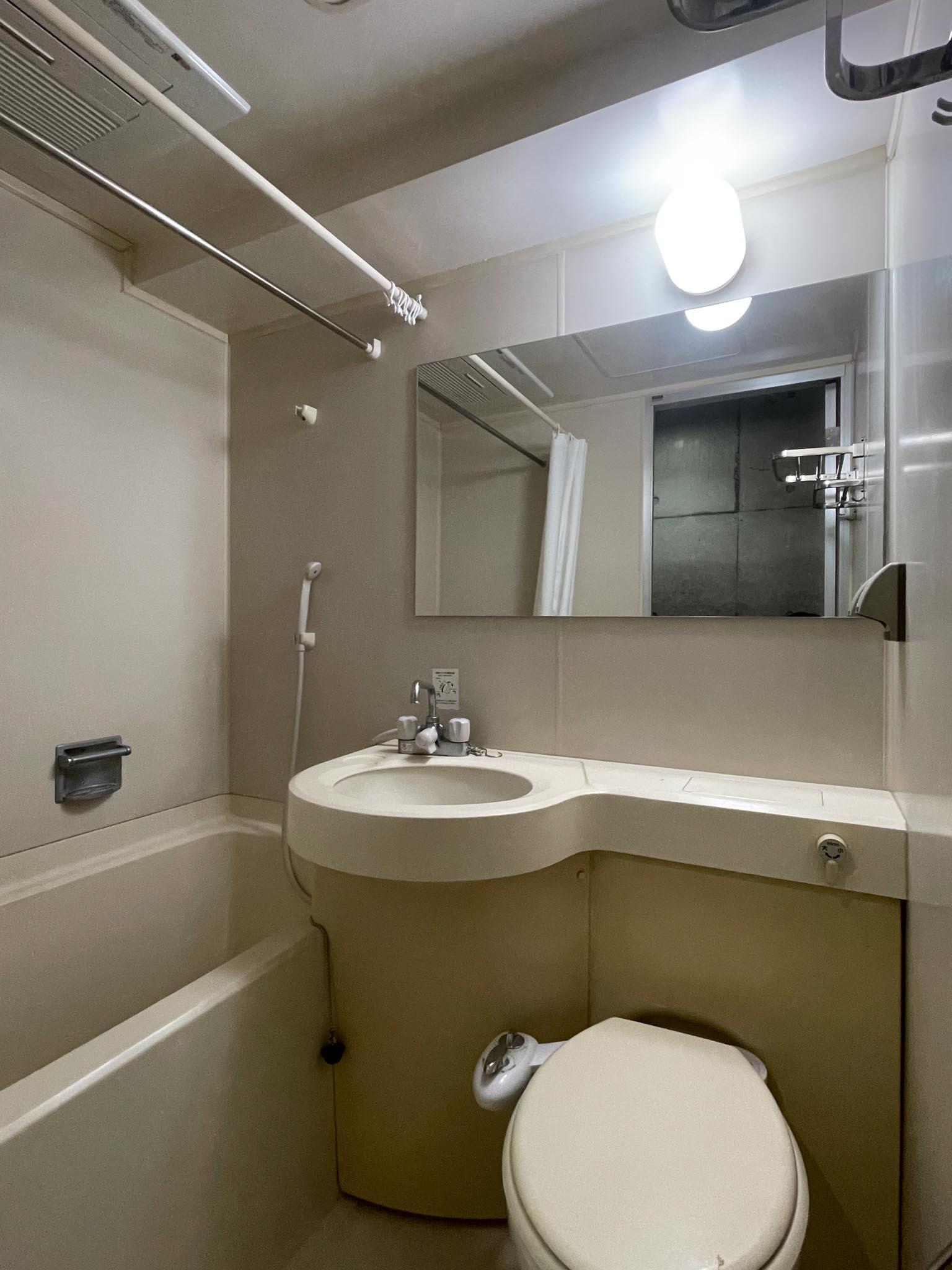 三鷹市井の頭の賃貸物件/風呂・トイレ・浴室が同室の3点ユニットです