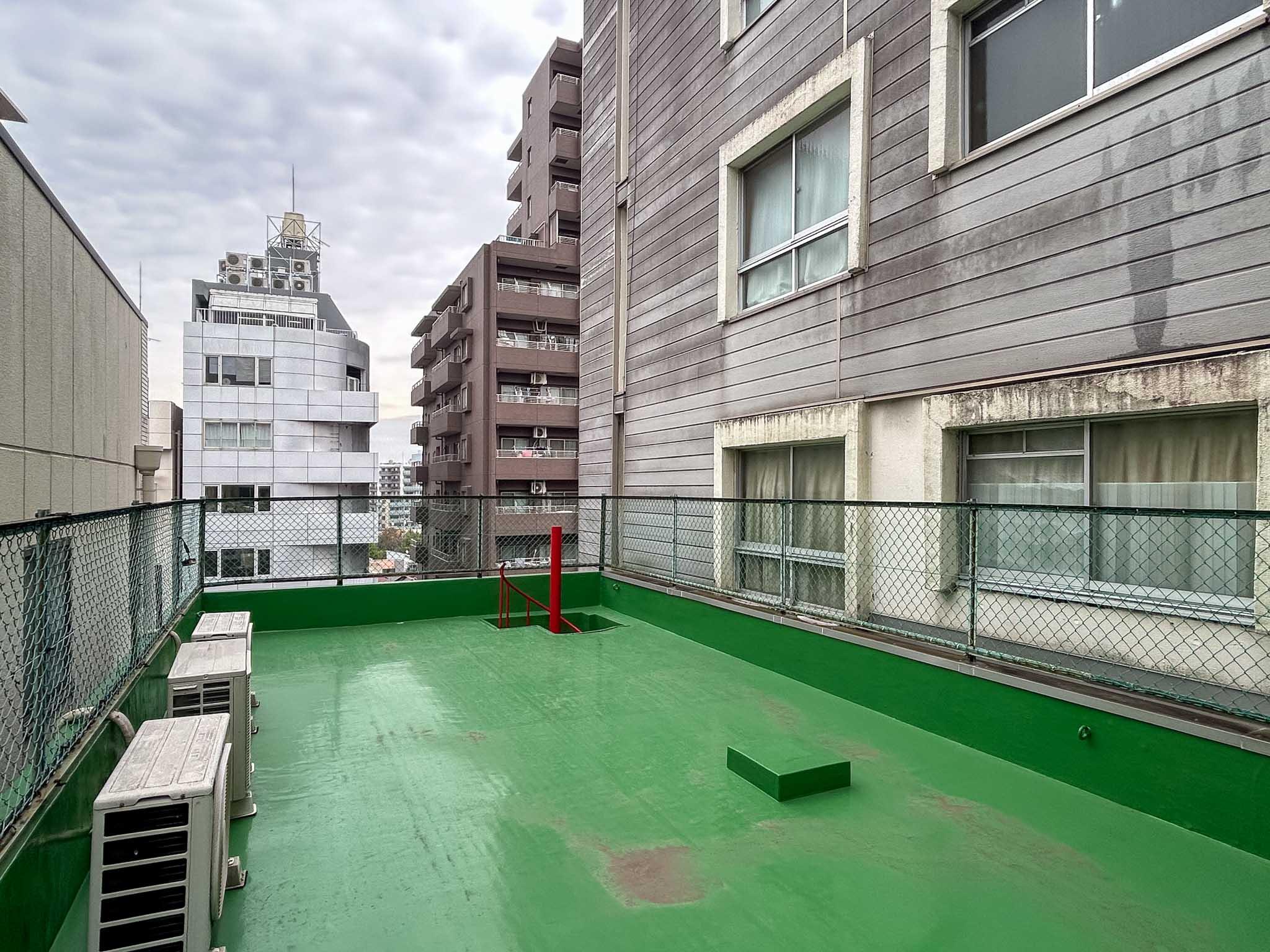 豊島区南大塚の賃貸物件/植物を育てたり、椅子に腰かけてのんびりしたり、あらゆる使い方ができそう