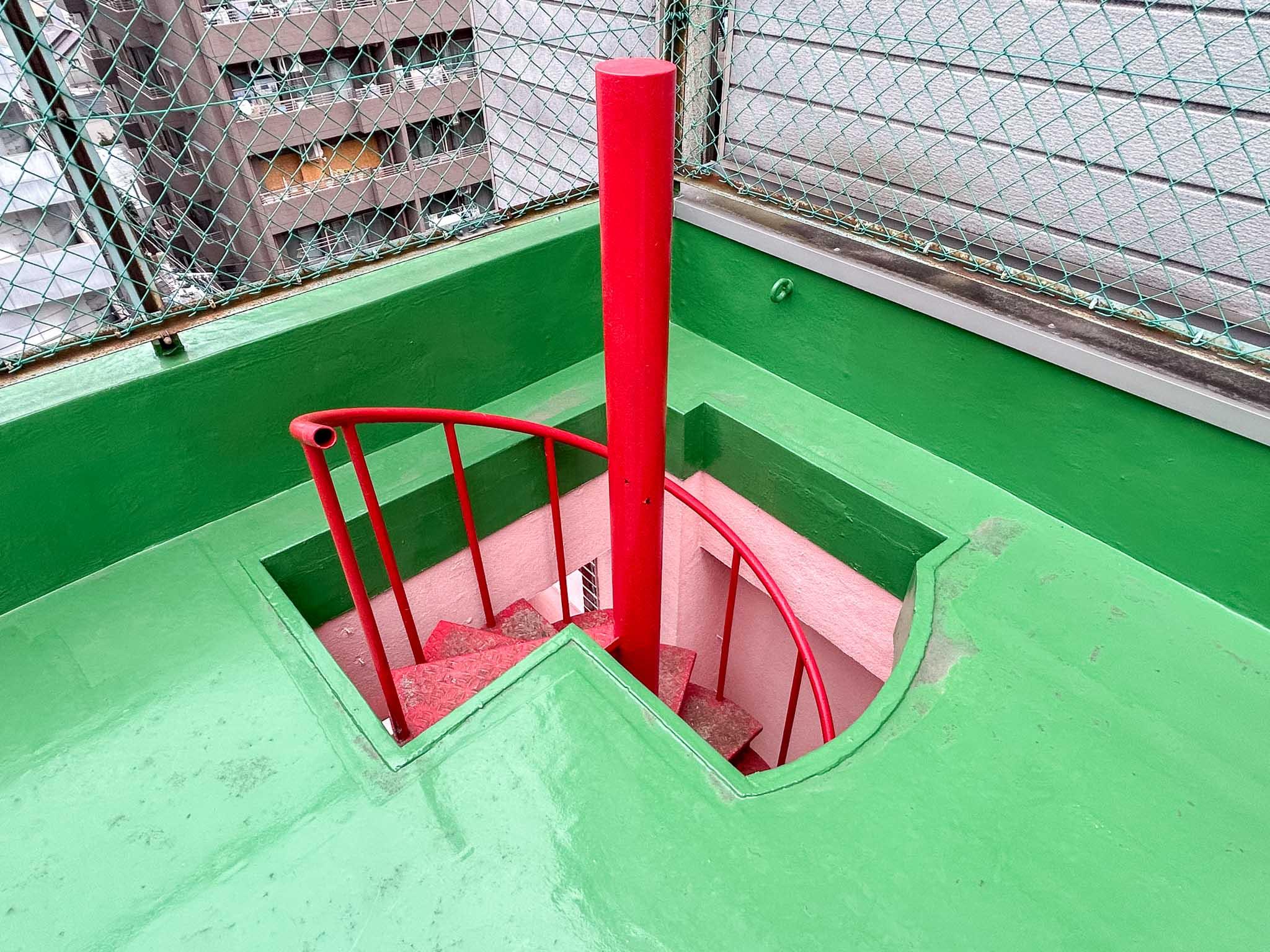 豊島区南大塚の賃貸物件/吹き抜け部分のふちに手すりがないため、上り下りには注意が必要