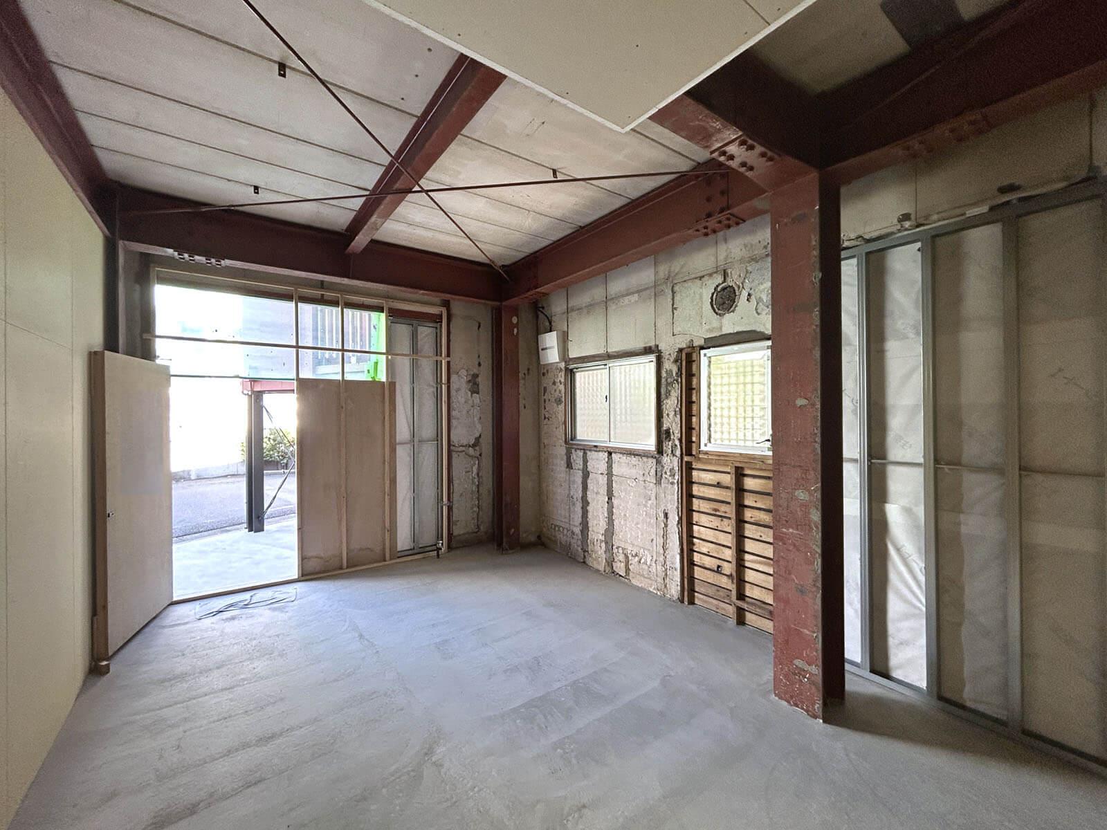 世田谷区世田谷の賃貸物件/1-2：倉庫感を生かして軽めの内装で済ませることも