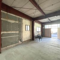 世田谷区世田谷の賃貸物件/1-1：天井高は約3m、少し床を上げたり天井を張ることも