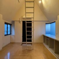 中野区中野の賃貸物件/玄関に向かって