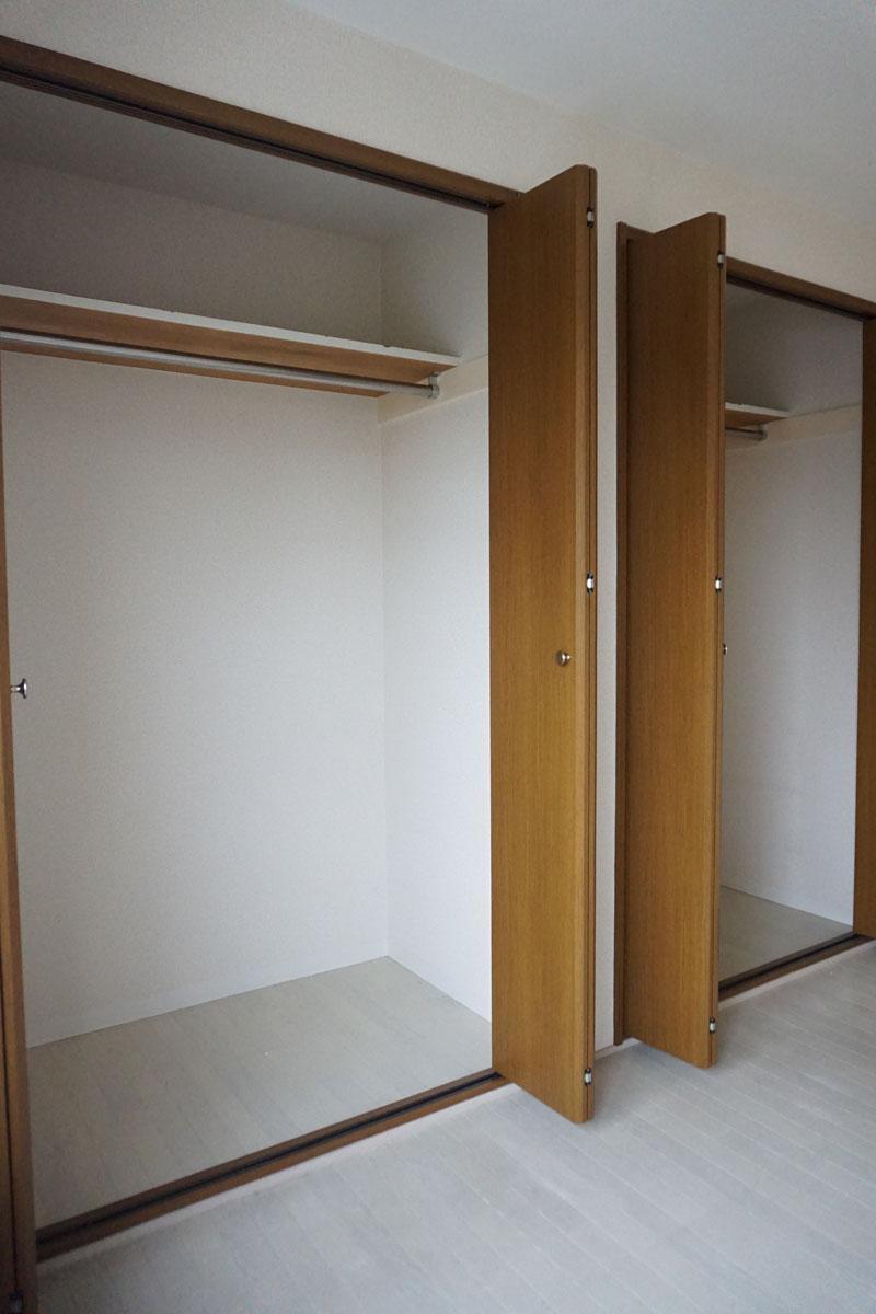 武蔵野市吉祥寺南町の賃貸物件/4.8畳洋室：クローゼットが2つ