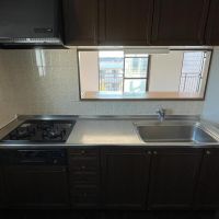 練馬区中村の賃貸物件/3口ガスコンロにグリル付きのキッチン