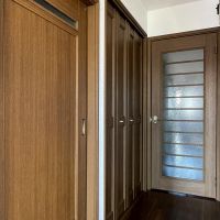 練馬区中村の賃貸物件/キッチン横にも収納があって便利