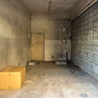 世田谷区下馬の賃貸物件/倉庫。駐車場としても活用することが出来ます。