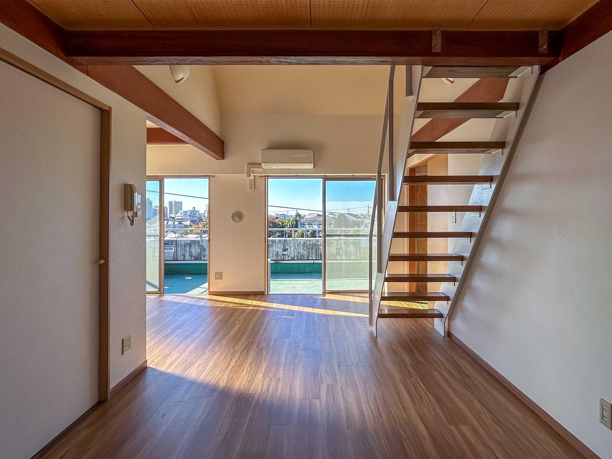 三鷹市中原の賃貸物件/1階：リビング