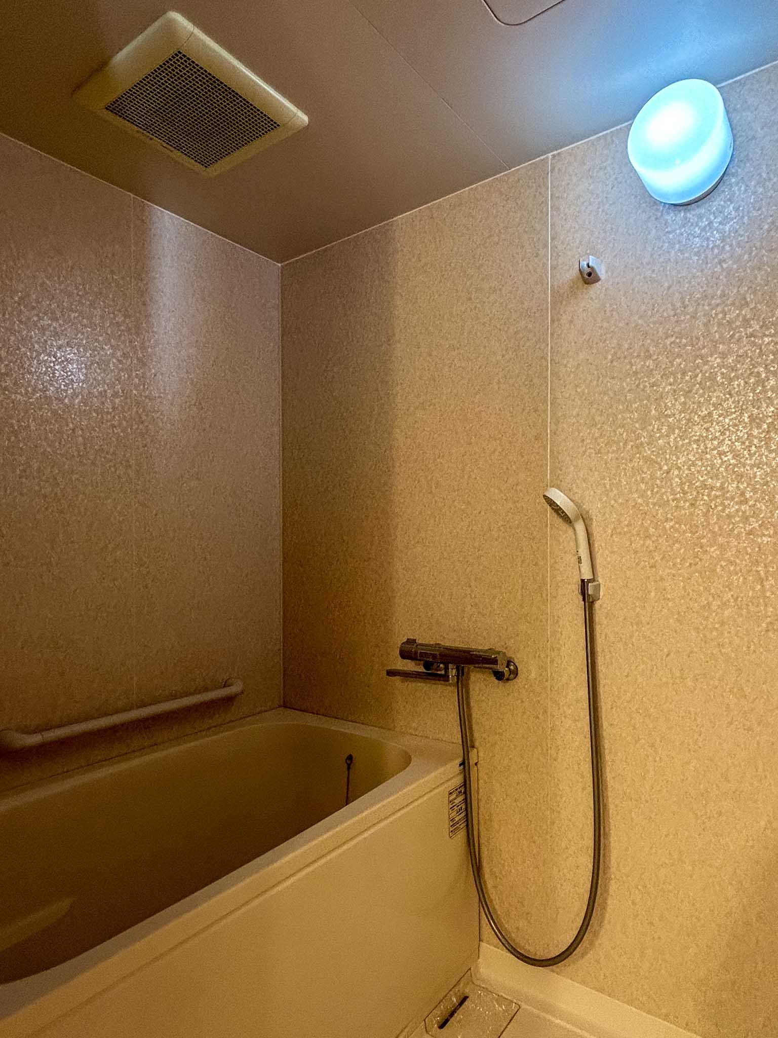 三鷹市中原の賃貸物件/1階：浴室