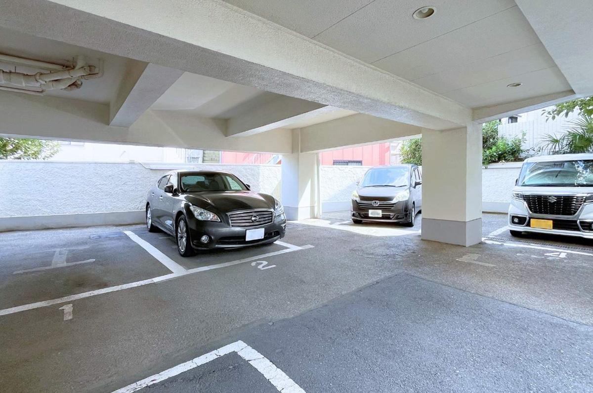 練馬区豊玉中の売買物件/駐車場は4台。現在は埋まっています