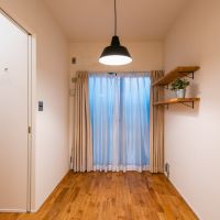 横浜市港北区箕輪町の売買物件/バルコニーにつながる（ROOM2）