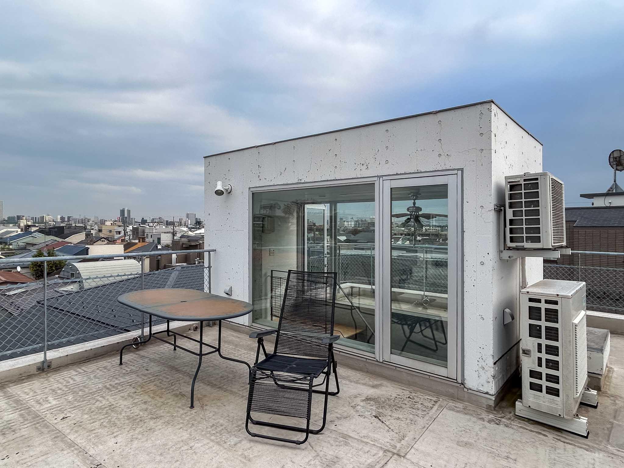 世田谷区世田谷の賃貸物件/屋上：ゆったりと使える北側のスペース