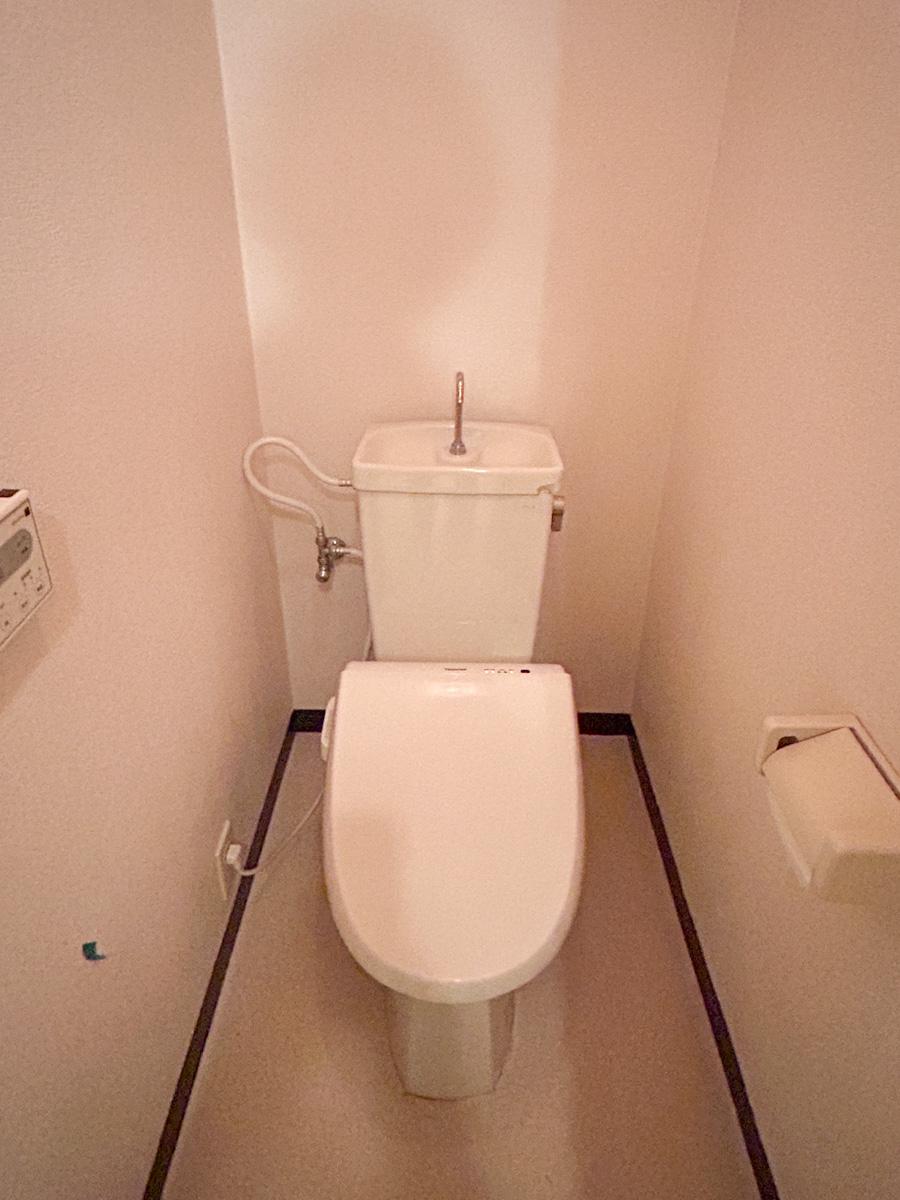 渋谷区富ヶ谷の賃貸物件/トイレ