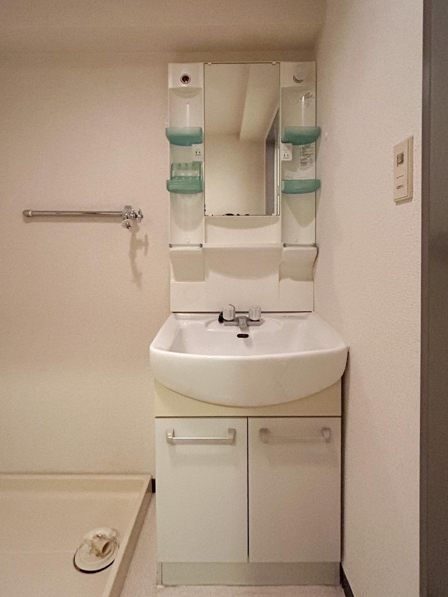 渋谷区富ヶ谷の賃貸物件/洗面台