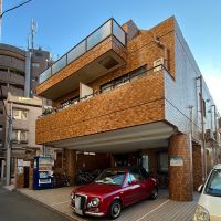 渋谷区富ヶ谷の賃貸物件/マンション外観