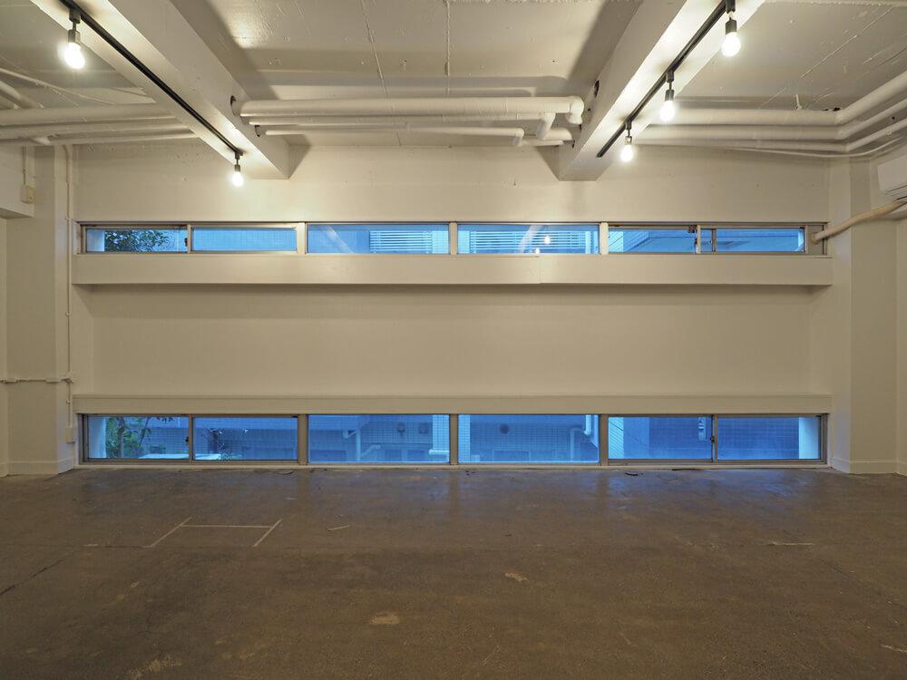 文京区白山の賃貸物件/少し変わった窓の形