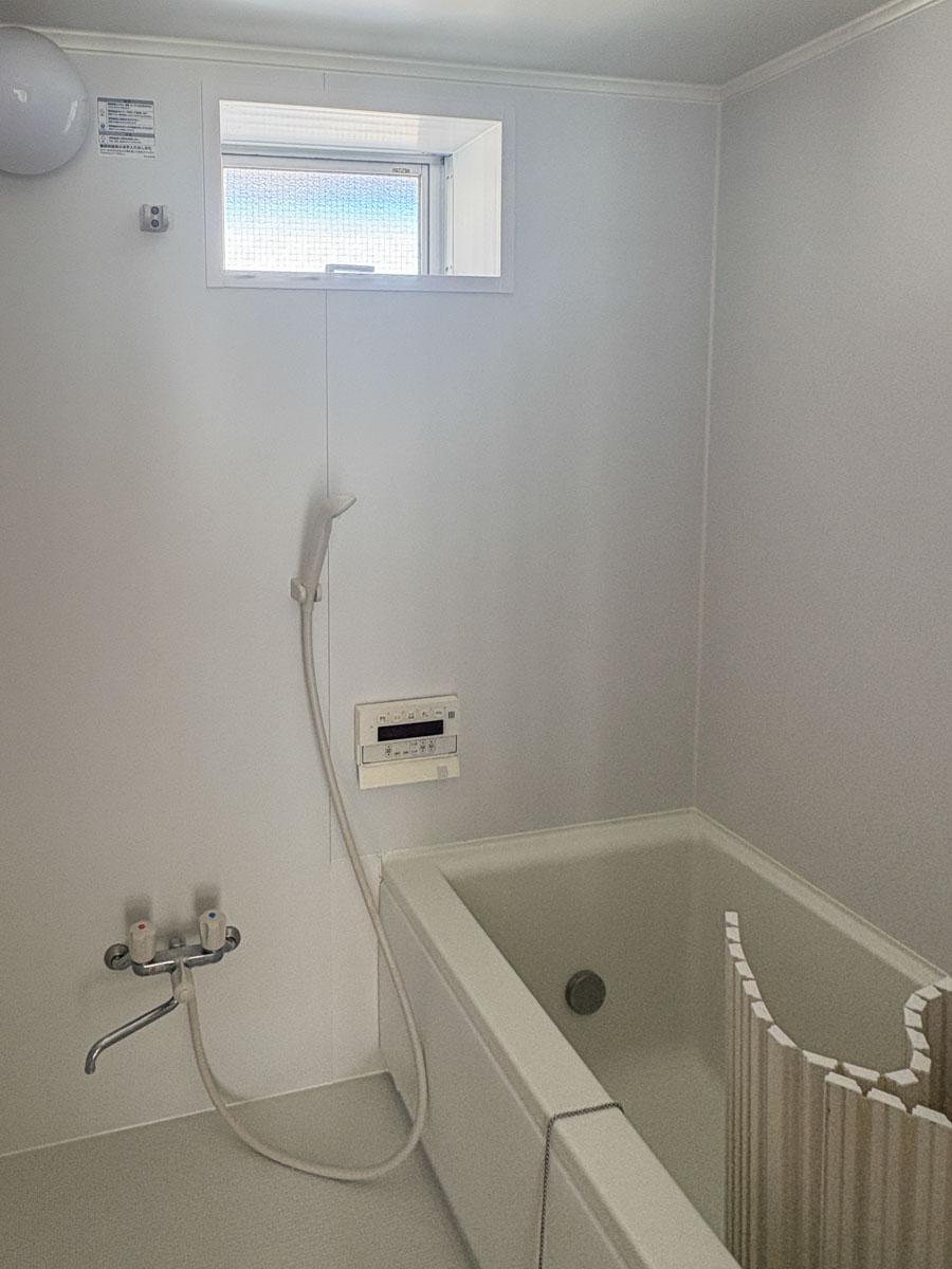 板橋区稲荷台の賃貸物件/浴室は追いだき機能付きのユニットバス