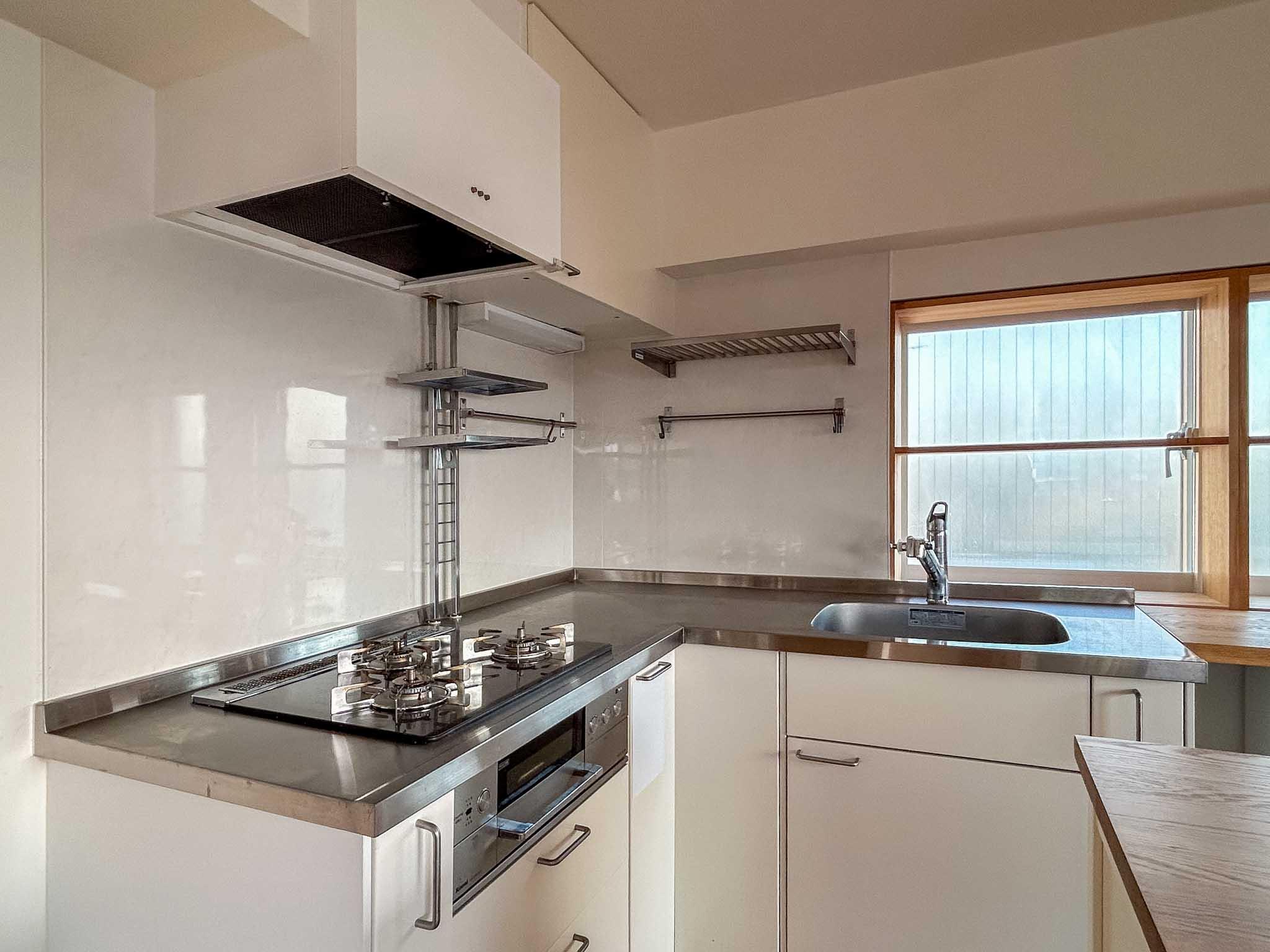 世田谷区玉川台の賃貸物件/スタイリッシュなキッチン