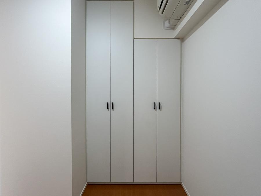 中野区東中野の賃貸物件/サービスルームにクローゼットがついています。