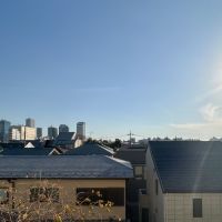 中野区東中野の賃貸物件/眺望。奥にビル群がうっすらと見えています。