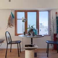 世田谷区池尻の賃貸物件/ダイニングを窓辺に置くのが心地よさそう。窓を開けると見晴らしがいい