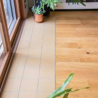 世田谷区池尻の賃貸物件/インナーテラスをアップで。タイルの色味、質感がとてもいい