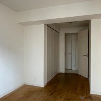 渋谷区富ヶ谷の賃貸物件/6.6畳洋室：入口付近にクローゼットがあります