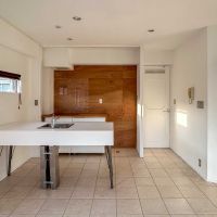 大田区山王の賃貸物件/タイル張りのキッチン周り