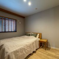 川崎市宮前区神木本町の売買物件/北側の洋室。ベッドの他にデスクなども置ける広さ