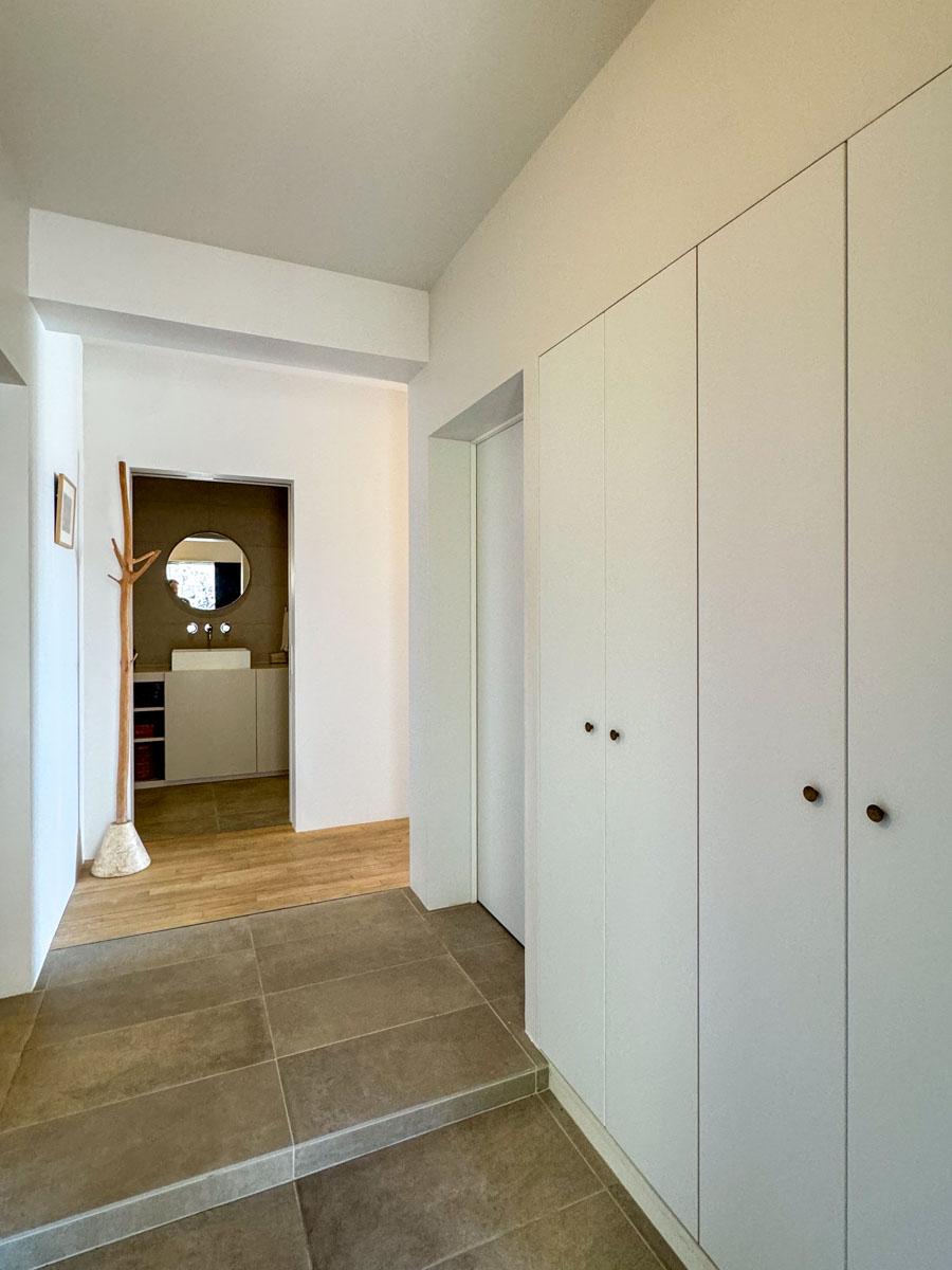 川崎市宮前区神木本町の売買物件/玄関