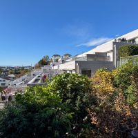 川崎市宮前区神木本町の売買物件/マンションを横から見た写真