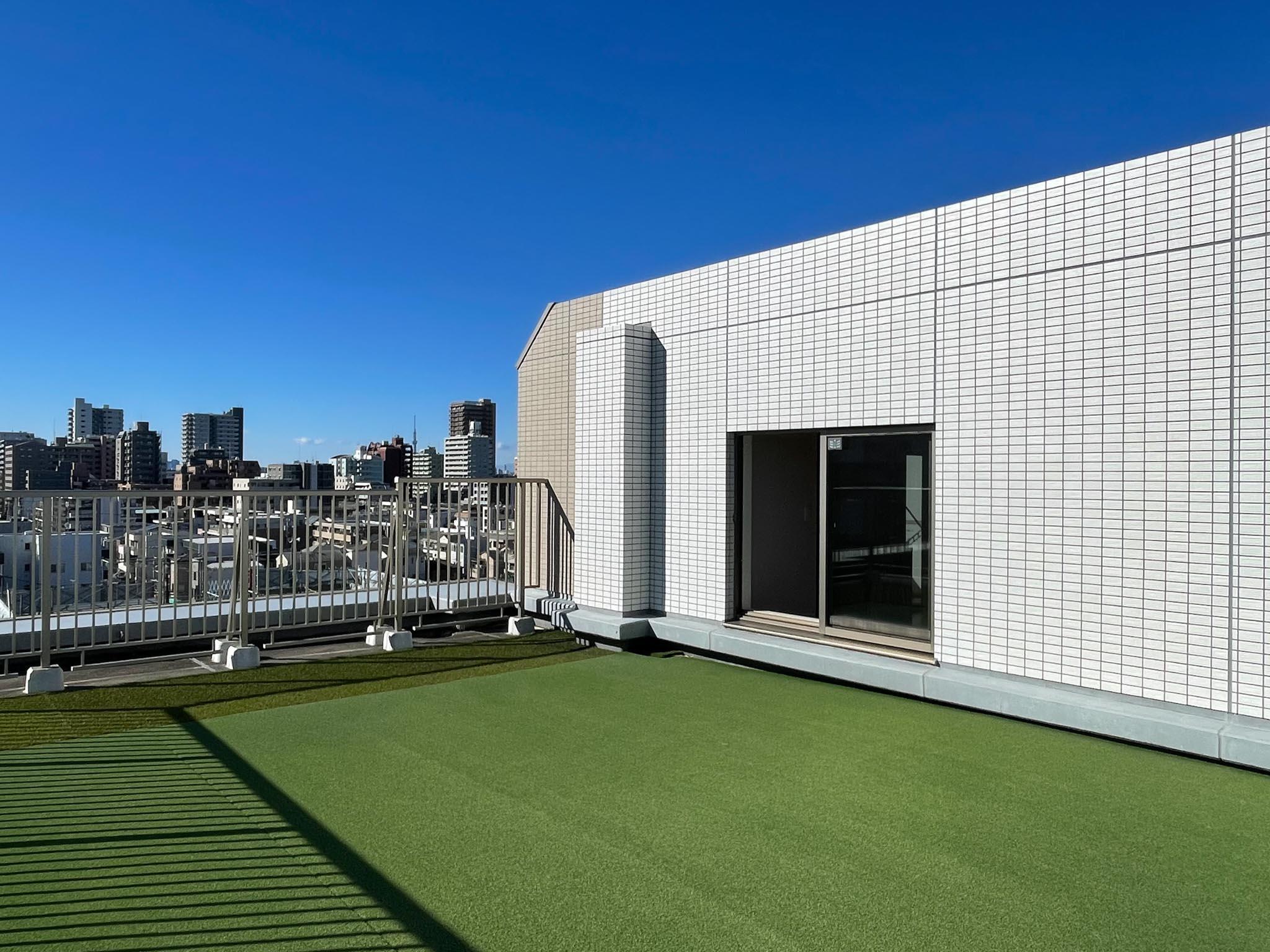 江戸川区篠崎町の賃貸物件/最上階なので、上階からの視線を気にする必要はありません