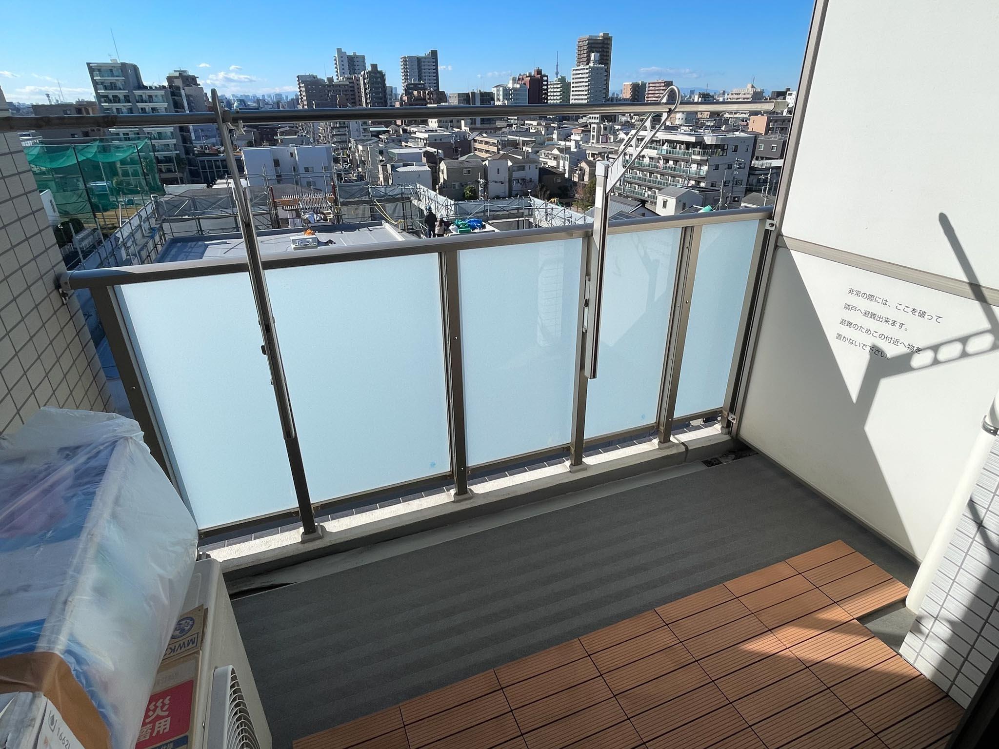 江戸川区篠崎町の賃貸物件/リビング西側にベランダ