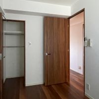 江戸川区篠崎町の賃貸物件/洋室③、5畳：収納はクローゼット