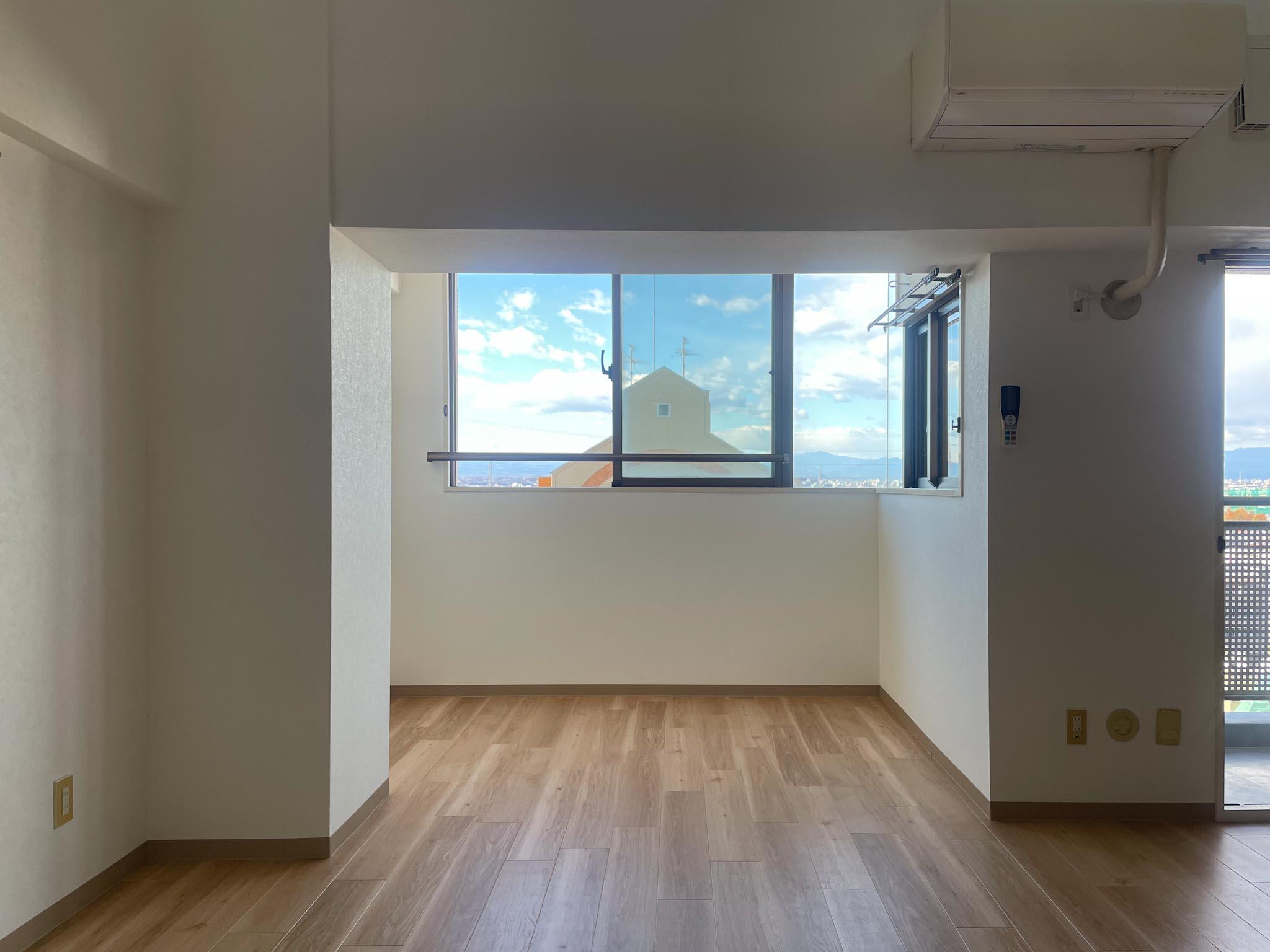 国分寺市泉町の賃貸物件/南側にぽこっと飛び出たサンルームがあります