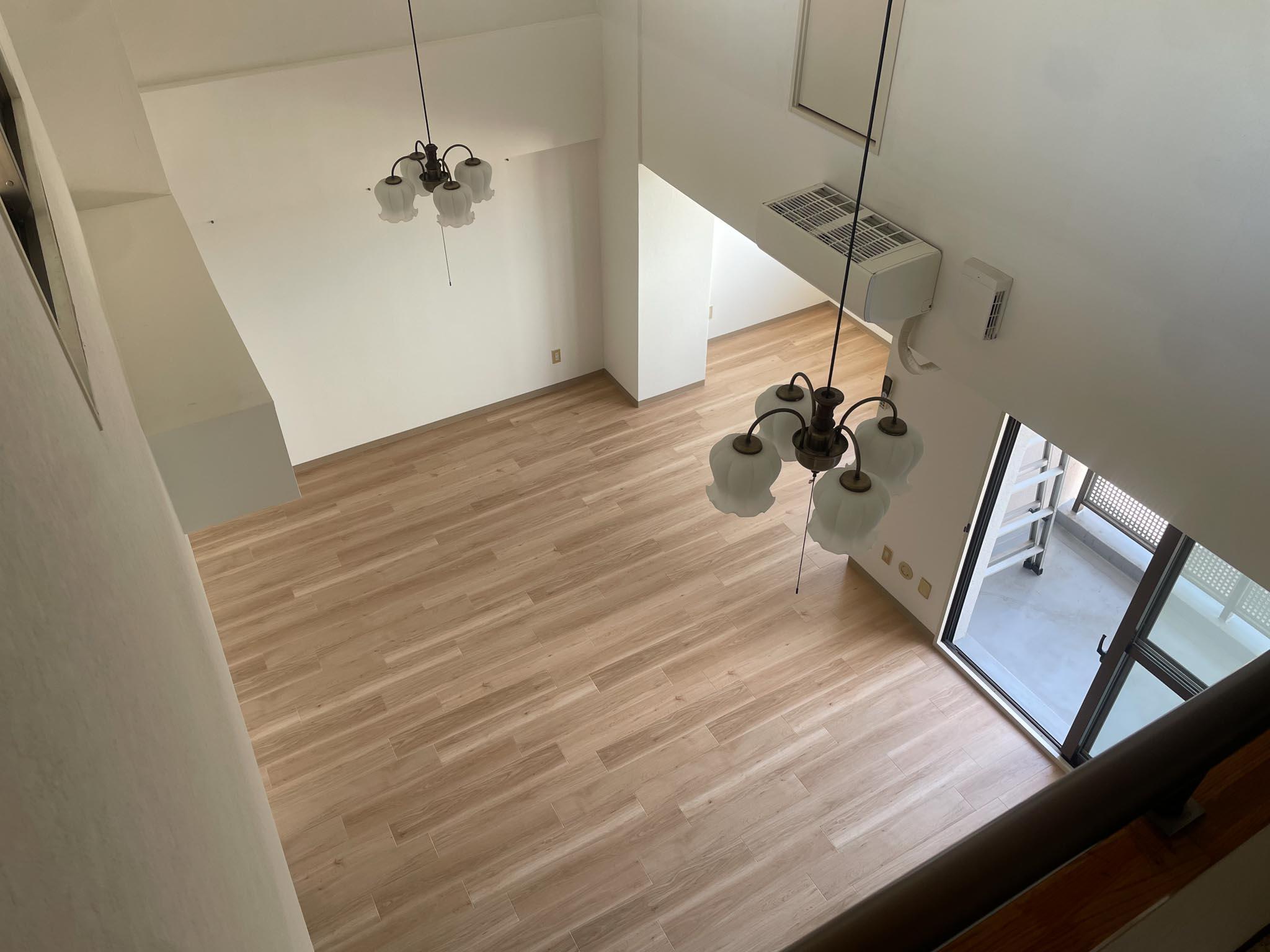 国分寺市泉町の賃貸物件/吹き抜けから見下ろした図