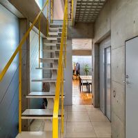 港区南青山の賃貸物件/1階：階段