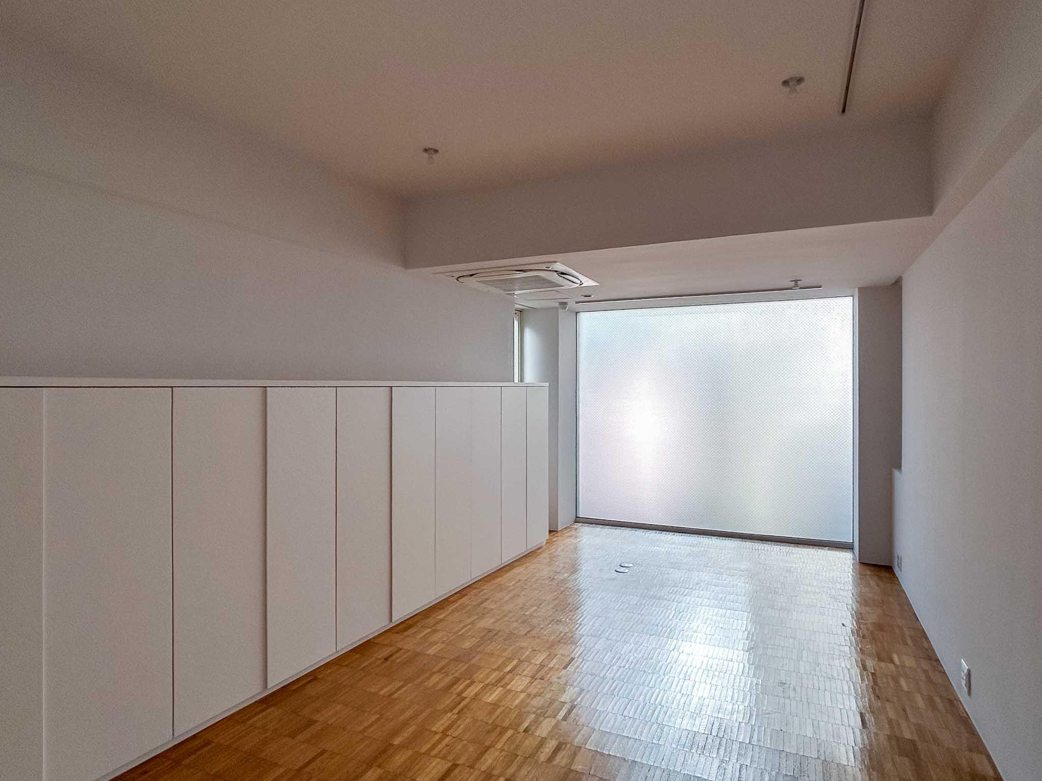 港区南青山の賃貸物件/3階：北側のスペース