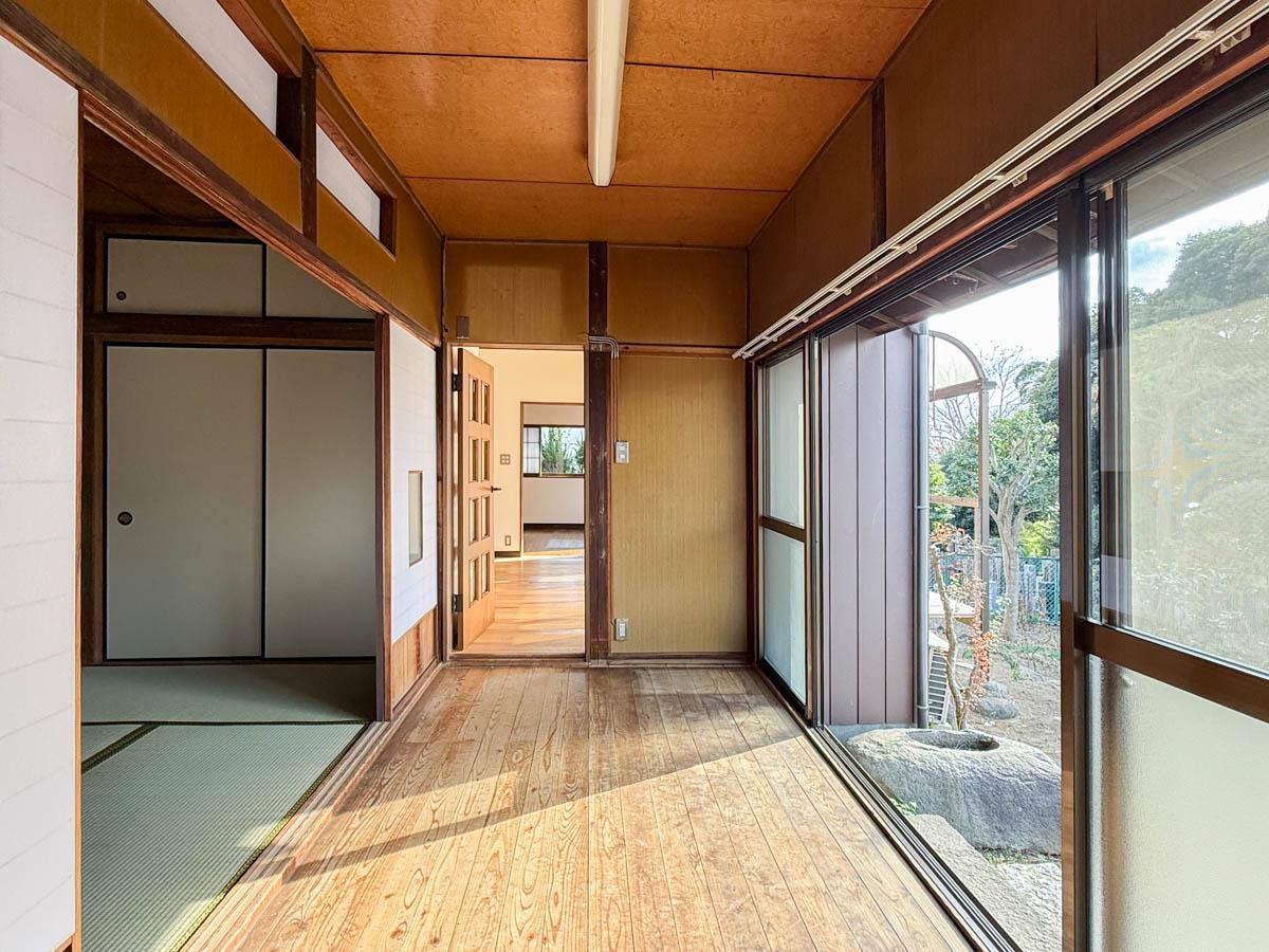 千葉県船橋市東中山の賃貸物件/広縁は日がポカポカ