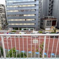 江東区永代の賃貸物件/屋上：大通りに面しています