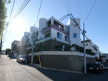 渋谷区上原の賃貸物件/上原に浮遊する城