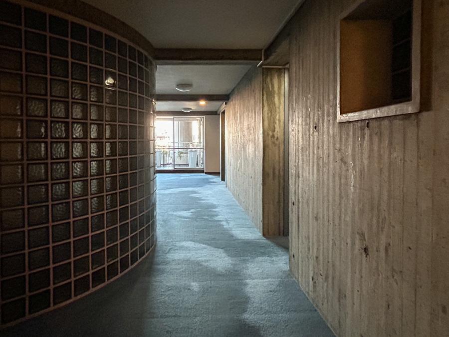 渋谷区神宮前の賃貸物件/共用廊下