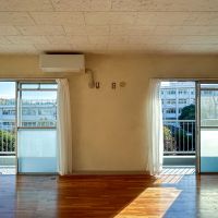 板橋区高島平の賃貸物件/たっぷり日差しが入る、気持ちのいいリビング