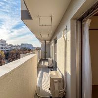 板橋区高島平の賃貸物件/ベランダ。広いところなら椅子も置けそう