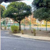 板橋区高島平の賃貸物件/建物を出てすぐのところに公園があります