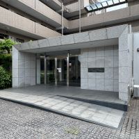 横浜市金沢区能見台の賃貸物件/エントランス