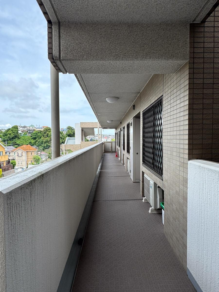 横浜市金沢区能見台の賃貸物件/清掃が行き届いた共用部