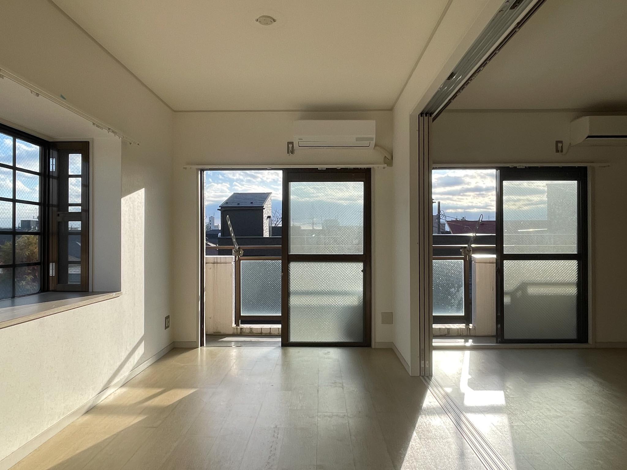 杉並区西荻南の賃貸物件/南東の角部屋で朝からフレッシュに。やっぱり、午前中から明るいのって気持ちがいい