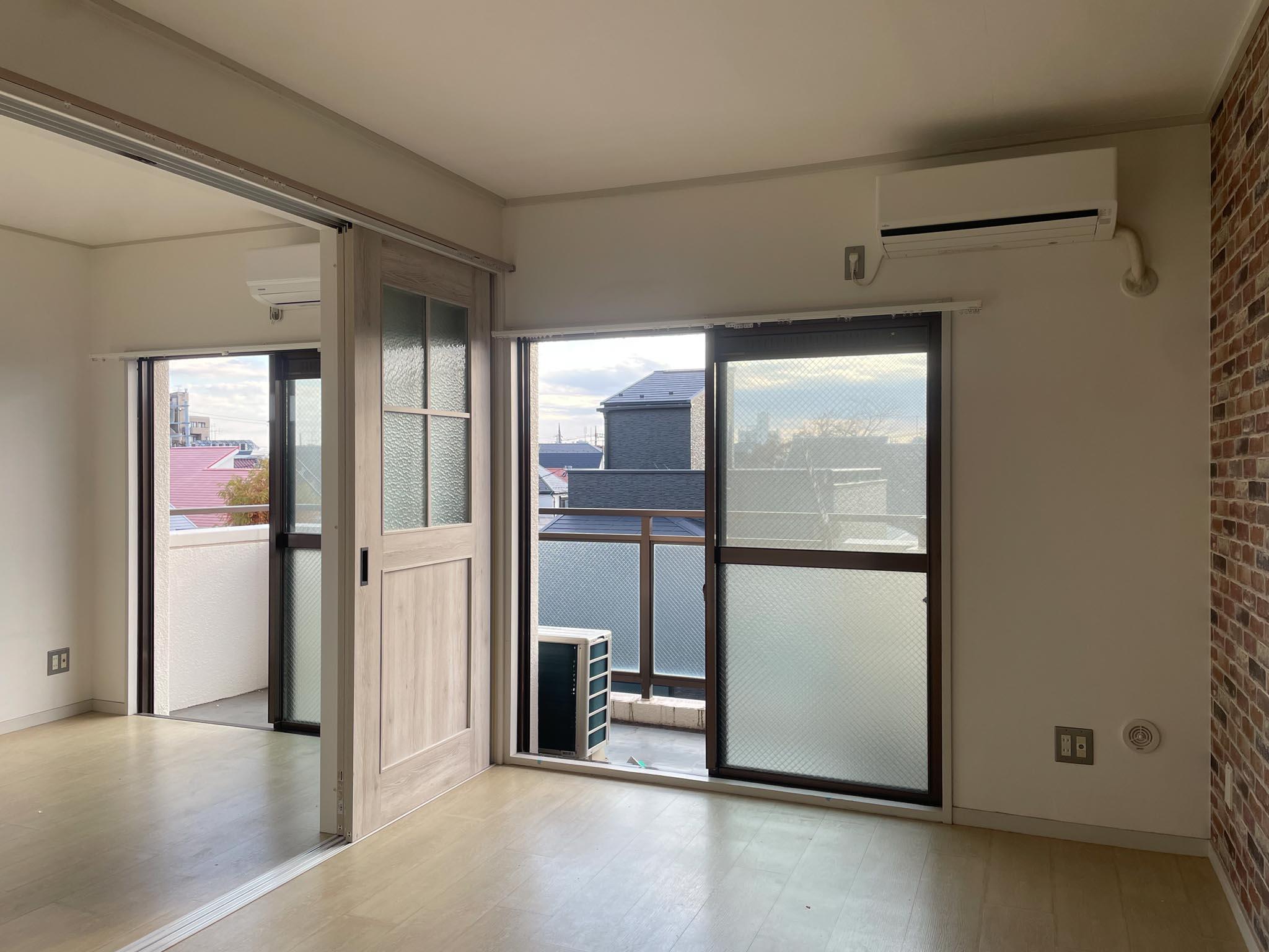 杉並区西荻南の賃貸物件/5.8畳洋室：こちらもリビングと同じく、しっかり明るい